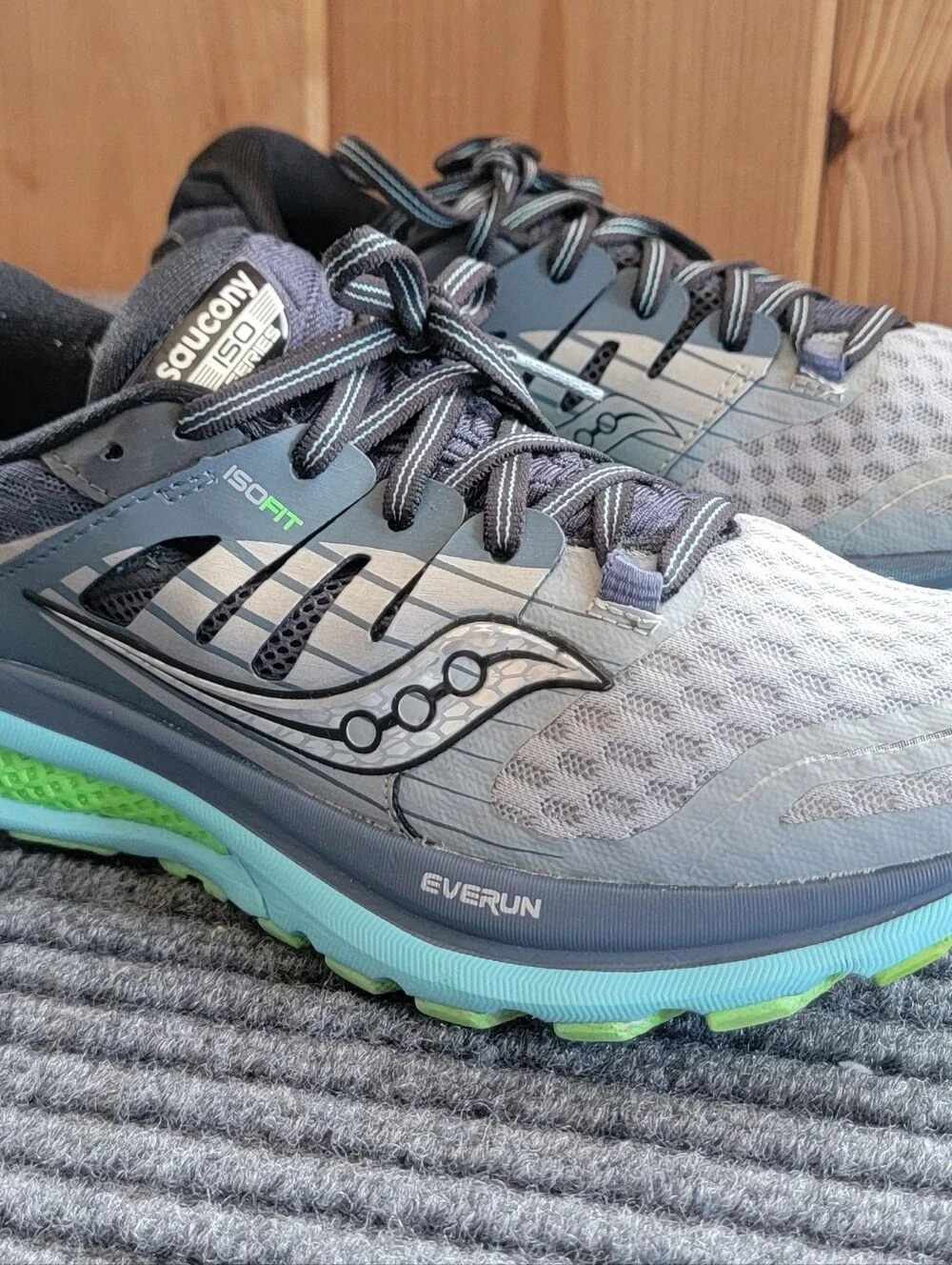 Saucony Everun Isofit Running Shoes, Womans Size 8